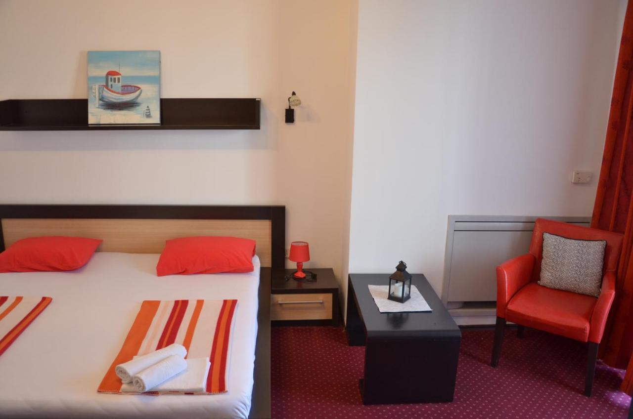 Salute Apartment Budva